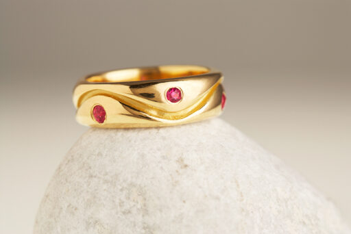 Ruby Fairtrade Gold Chunky Wave Band