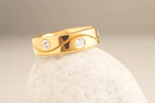 Ethical Diamond Wave Ring - Image 2